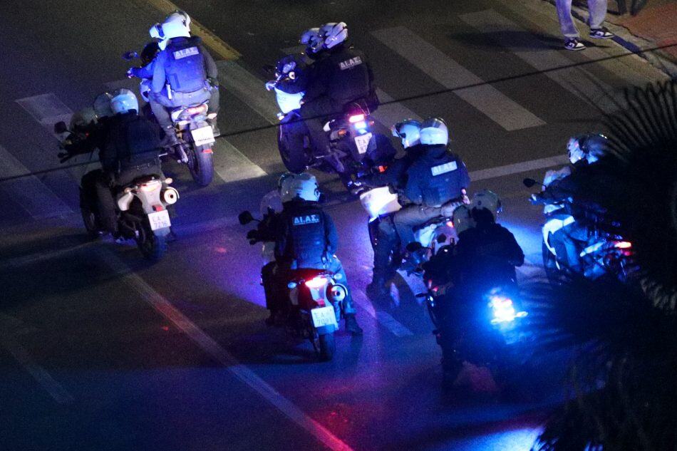 Δύο εμπρηστικές επιθέσεις στον Κολωνό – Εξετάζονται οπαδικά κίνητρα