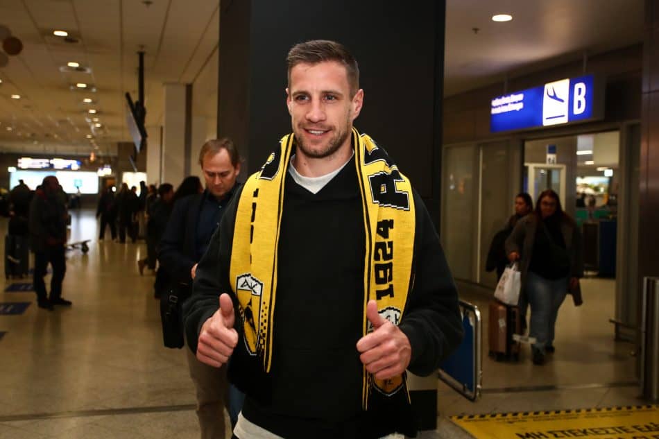 Το «αντίο» της Φερεντσβάρος στον Βάργκα: «Σε ευχαριστούμε για όλα!» (VIDEO)