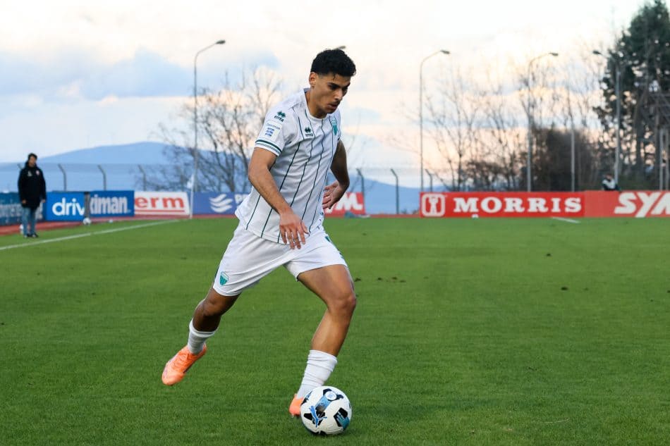 Με ασίστ του Τσάπρα ο Πεντρόσο έγραψε το 3-0 για τον Λεβαδειακό (VIDEO)