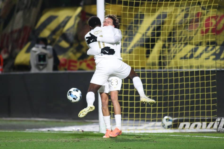 Άρης-ΑΕΚ: Τραγικό λάθος η άμυνα του Χιμένεθ, Λιούμπισιτς στην αντεπίθεση, Κοϊτά το γκολ! (VIDEO)