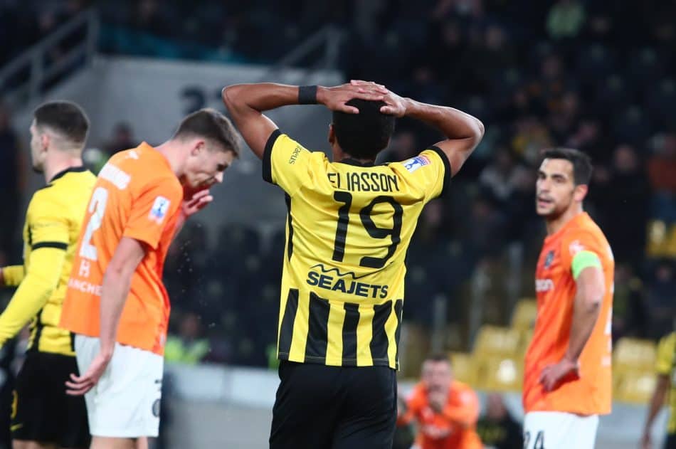 ΑΕΚ-ΟΦΗ: Οι δύο ευκαιρίες του Ελίασον στις καθυστερήσεις του ημιχρόνου (VIDEO)