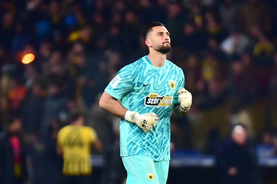 Στρακόσια: Οι απαντήσεις του σε παιχνίδι ερωτήσεων για τους συμπαίκτες του (VIDEO)