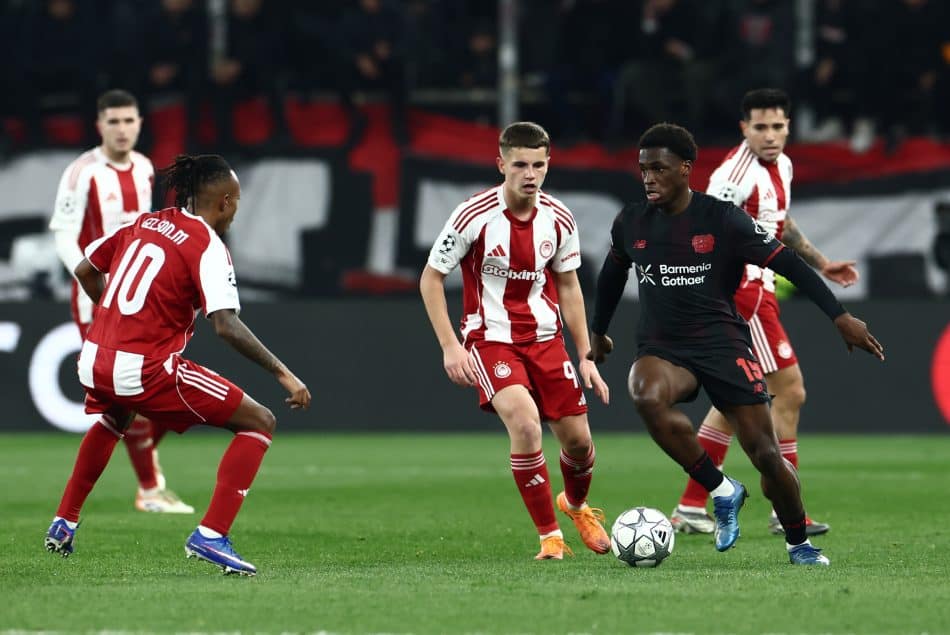 Ο Ολυμπιακός επικράτησε 2-0 της «κοιμωμένης» Λεβερκούζεν