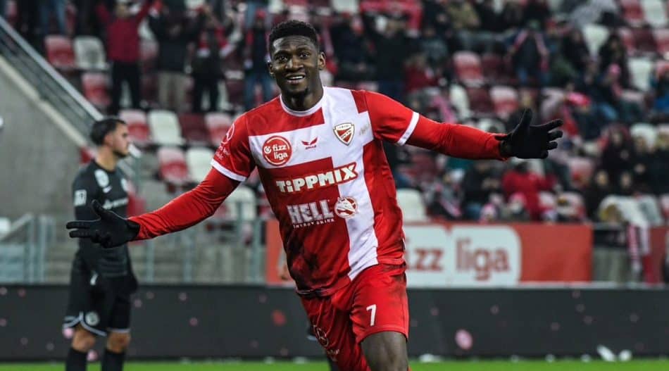 Αυτόν παίρνει η Φερεντσβάρος για να αντικαταστήσει τον Βάργκα στην επίθεση!