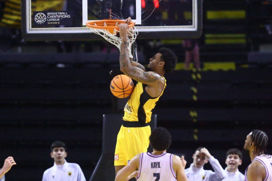 Η ΑΕΚ δήλωσε τον Μπράουν στη θέση του Αρμς!