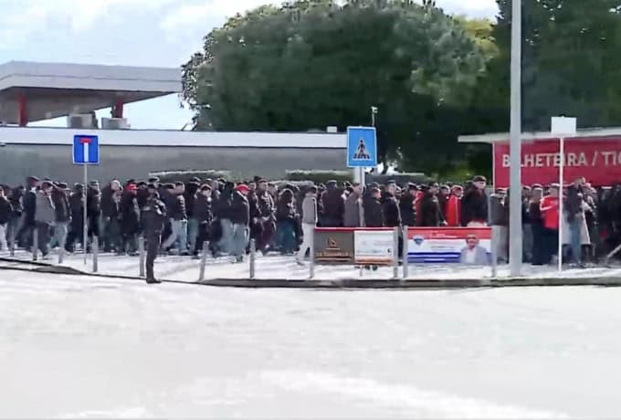 Ένταση στην προπόνηση της Μπενφίκα: 200 οπαδοί ζητούν εξηγήσεις για την κακή πορεία της ομάδας