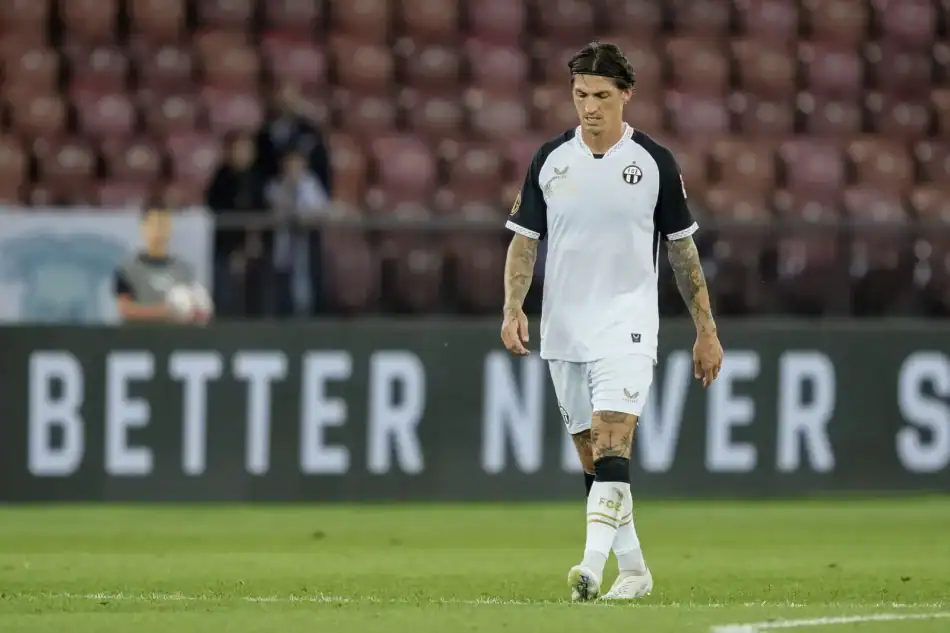 Πρόωρη αποχώρηση του Τσούμπερ από την Ζυρίχη