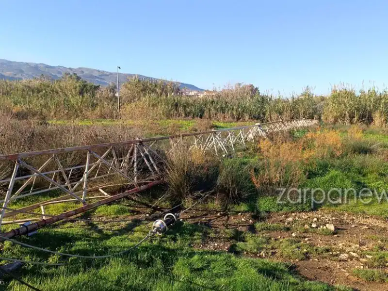 Πτώση κεραίας της ΕΡΤ στη Σούδα Χανίων – Σενάρια για δολιοφθορά