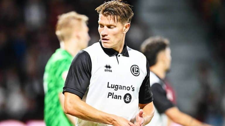 Το ομοφοβικό παρελθόν του Μπέρενς που επιτέθηκε στον Κούτσια