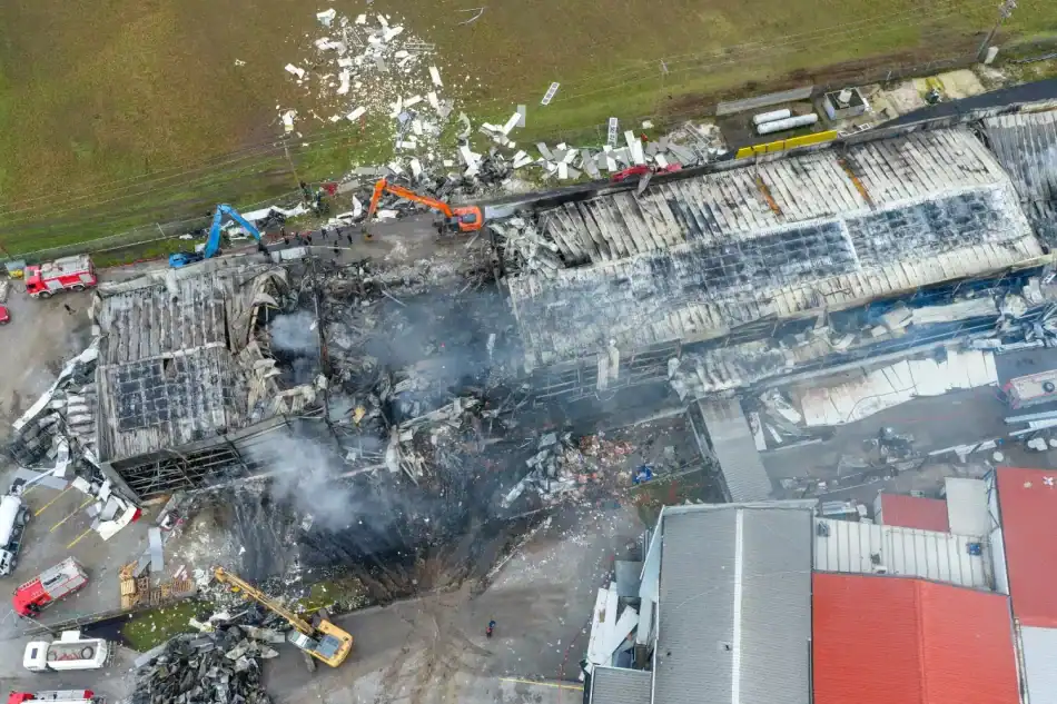 Τρίκαλα: Εντοπίστηκε και η πέμπτη σορός στο εργοστάσιο «Βιολάντα»