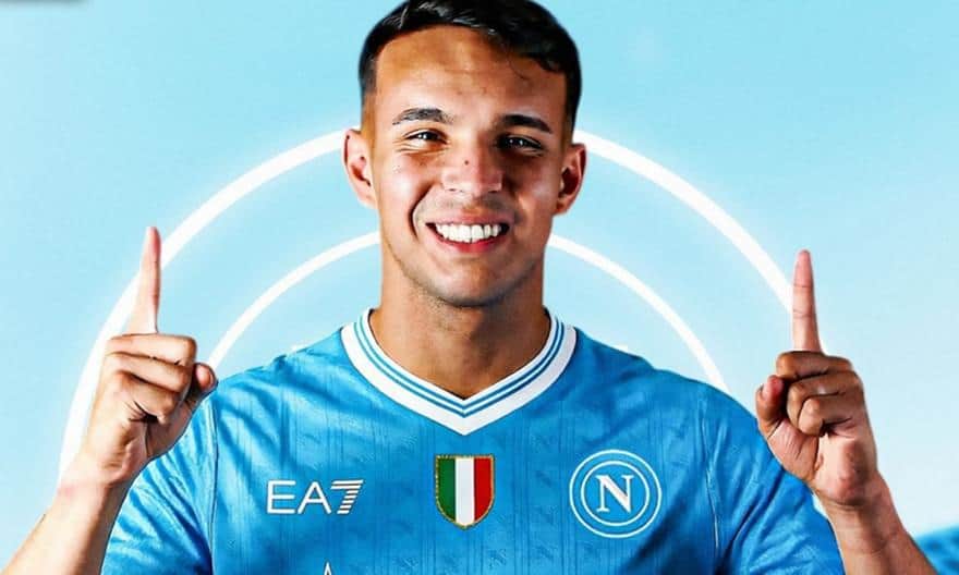 Νάπολι: Ανακοίνωσε την απόκτηση του Ζιοβάνε από την Ελλάς Βερόνα