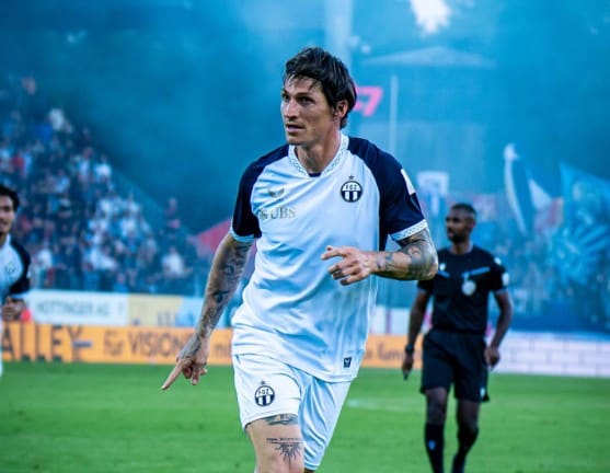 Το «αντίο» του Τσούμπερ στη Ζυρίχη (ΦΩΤΟ)