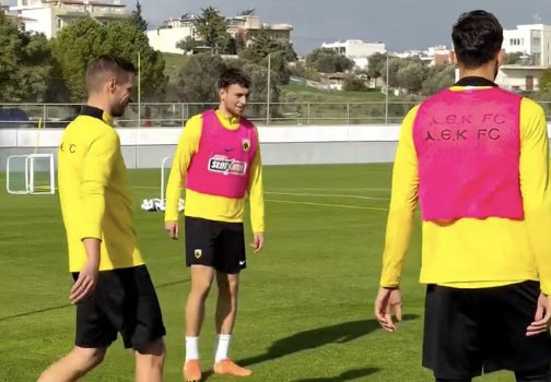 Η πρώτη προπόνηση του Βάργκα με την ΑΕΚ! (VIDEO)