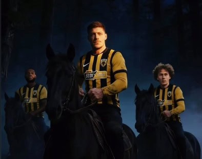 Επικό VIDEO της ΑΕΚ κα καβαλάρηδες τους παίκτες στην Τρίπολη (VIDEO)