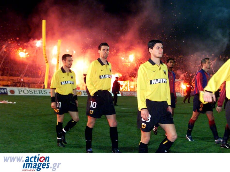 Σαν σήμερα το 2001: H AEK ξάφνιασε την Ευρώπη με το πάθος της κόντρα στην Μπαρτσελόνα