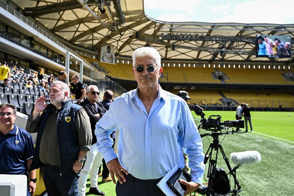 Μανωλάς: «Ο κόσμος απέδειξε τι σημαίνει στήριξη και αγάπη – Η μοναδική παραφωνία της βραδιάς η διαιτησία»