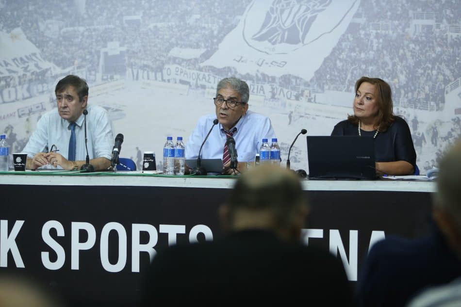 «Εμφύλιος» στον ΠΑΟΚ – Άναψαν τα αίματα στο Δ.Σ., επιθέσεις σε Μυστακίδη και… προστασία σε Σαββίδη!