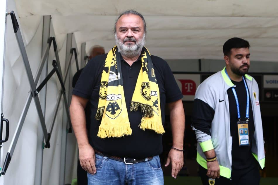 Η ΑΕΚ επιτίθεται στη… λάσπη: «Τι σημαίνει η ΑΕΚ για τον Μάριο Ηλιόπουλο ο κόσμος το αισθάνεται και το βιώνει – Η κάθαρση του ελληνικού ποδοσφαίρου έχει δρομολογηθεί»