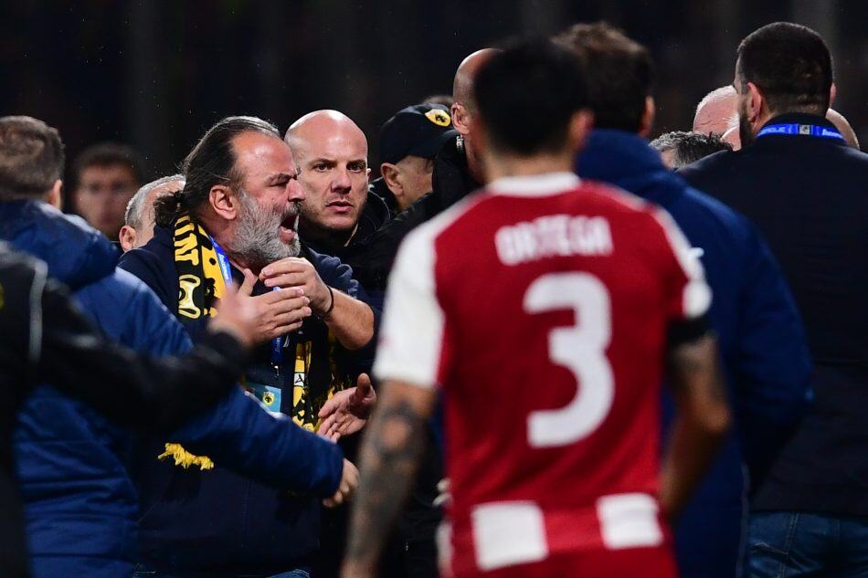 Ατάκες-φωτιά Ηλιόπουλου για τη μάζωξη Παπαδόπουλου στην «Παναγιώτα»!