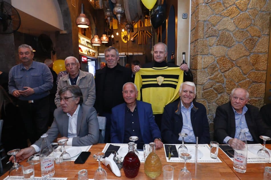 Στιγμές από την εκδήλωση της κοπής πίτας του Συνδέσμου Παλαίμαχων Ποδοσφαιριστών της ΑΕΚ (ΦΩΤΟ)