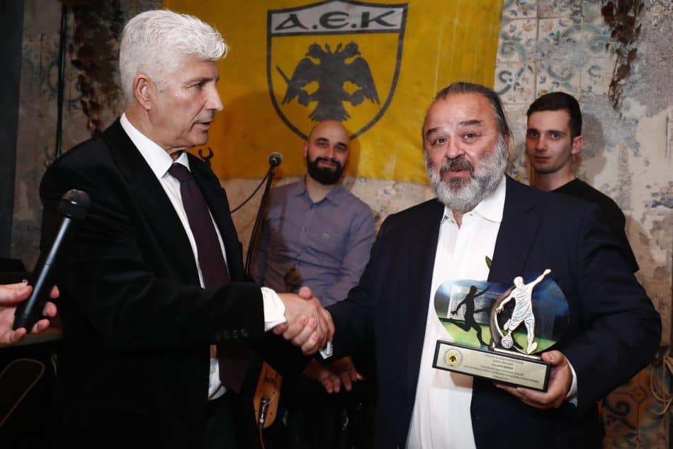 Μανωλάς σε Ηλιόπουλο: «Θυμίζετε κάτι από Μπάρλο»