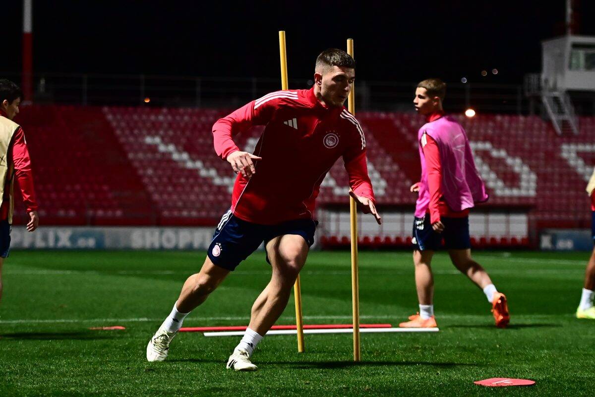 Χωρίς απουσίες ο Ολυμπιακός κόντρα στην Λεβερκούζεν – Με Πιρόλα η αποστολή του Μεντιλίμπαρ