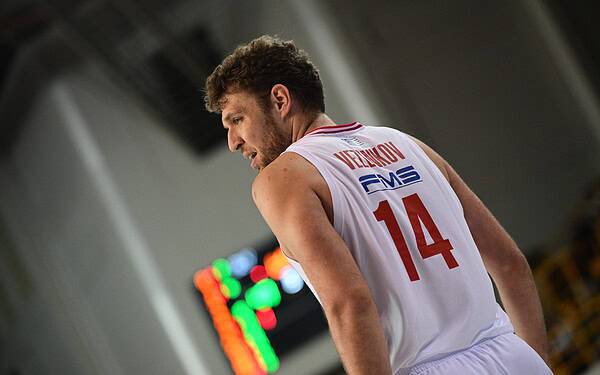 Βεζένκοφ: «Η ΑΕΚ έχει κάνει καταπληκτική πορεία και της αξίζουν μόνο συγχαρητήρια – Ξέρουμε ότι το να χάνεις πόιντ-γκαρντ είναι δύσκολο»