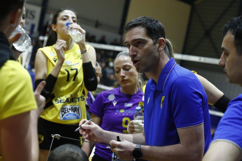 Ταμπουρατζής: «Να κερδίσουμε τα άλλα 3 εναπομείναντα ματς και να πάμε όσο πιο ψηλά γίνεται στα πλέι οφ»