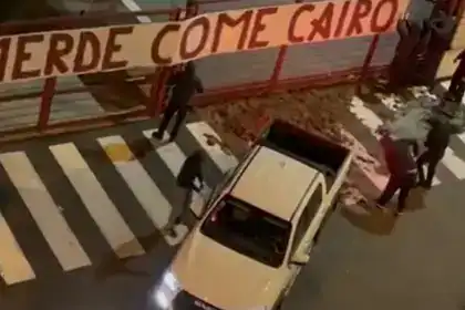 Οι οπαδοί της Τορίνο άφησαν κόπρανα έξω από το προπονητικό κέντρο της ομάδας τους (VIDEO)