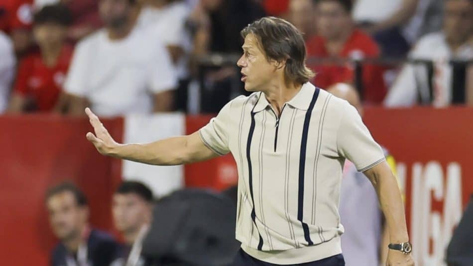 Δεν θα μπει ούτε στα αποδυτήρια ο τιμωρημένος Αλμέιδα στο ντέρμπι με την Μπέτις!