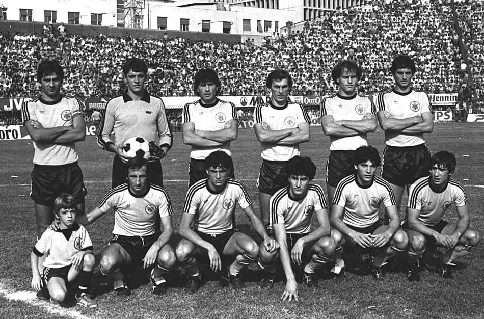 Σαν σήμερα το 1981: Η ΑΕΚ διέλυσε τον ΠΑΟΚ με τεσσάρα!