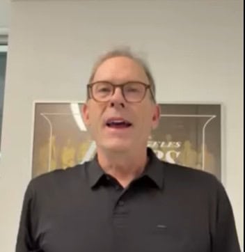 Το «μήνυμα» του μυθικού σταρ του NBA, Κυριάκου Ραμπίδη: «Η ΑΕΚ θα έχει πάντα ξεχωριστή θέση στην καρδιά μου!» (VIDEO)