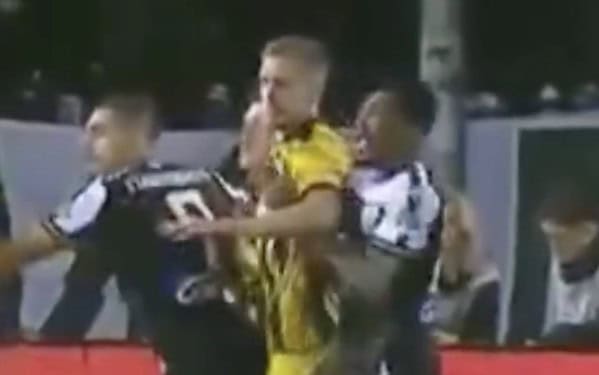 Έτσι κιτρινίστηκε ο Βάργκα – Το απίστευτο θέατρο του Μπάμπα (VIDEO)