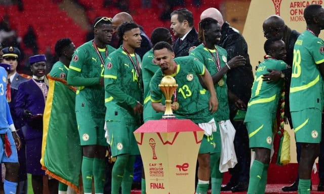 Τα μέλη της επιτροπής που έδωσαν το Κύπελλο στο Μαρόκο – Από ποιες χώρες είναι