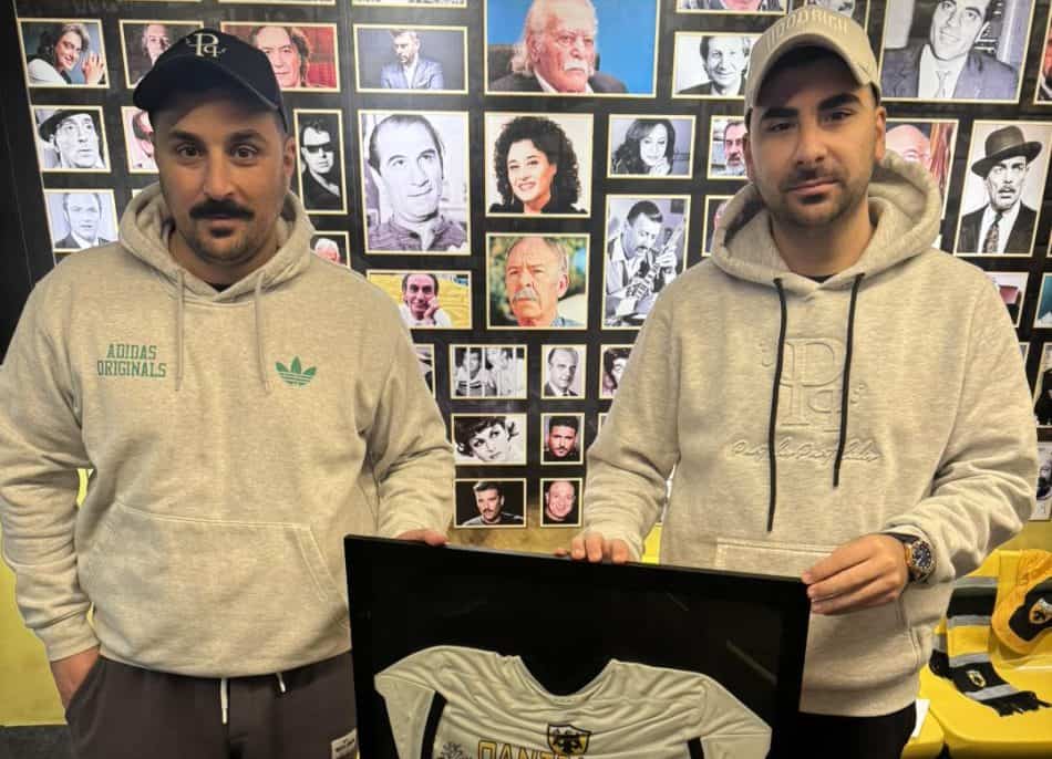 Τα αδέλφια του Παντελή Παντελίδη στο Μουσείο της ΑΕΚ (ΦΩΤΟ)