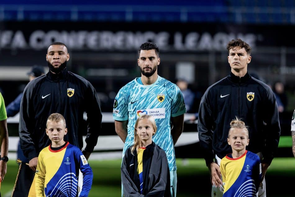 Το Conference League αποθεώνει ξανά τον Στρακόσια! (VIDEO)