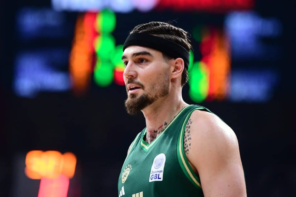 Παναθηναϊκός: Εκτός με ΑΕΚ οι Σορτς και Χουάντσο