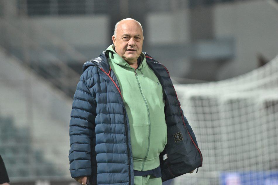 Μπέος: «Ντρέπομαι για την διαιτησία, οι “μεγάλοι” δεν θέλουν διαιτητές-Φιλιππινέζες» (ΦΩΤΟ)