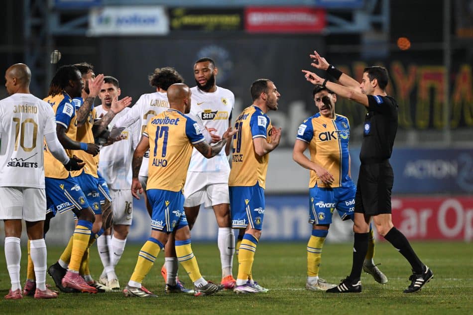 Ας μιλήσουμε τώρα για ισονομία και άλλα πολλά εμπριμέ