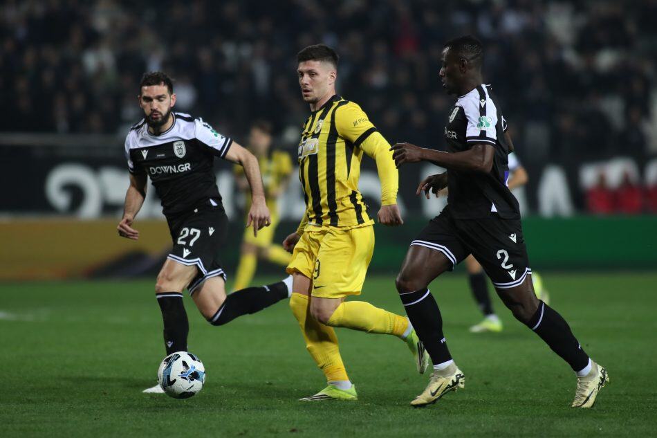 Τι ισχύει για ΑΕΚ, Ολυμπιακό και ΠΑΟΚ στο Champions League