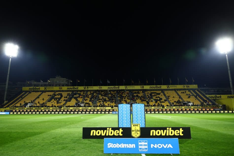 Σύλληψη για 51χρονο που πέταξε το μπουκάλι στο «Κλεάνθης Βικελίδης»