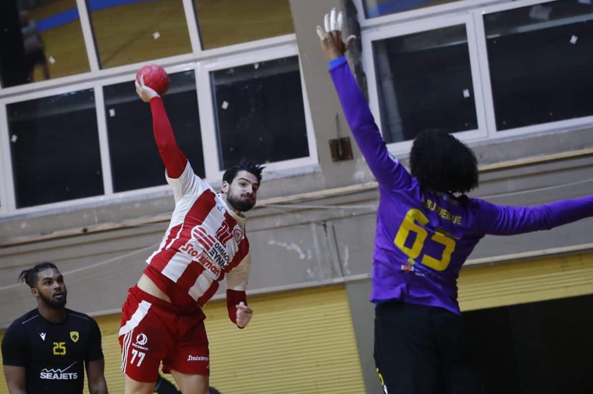 Ο Ολυμπιακός πήρε… 8 πέναλτι απέναντι στην ΑΕΚ!