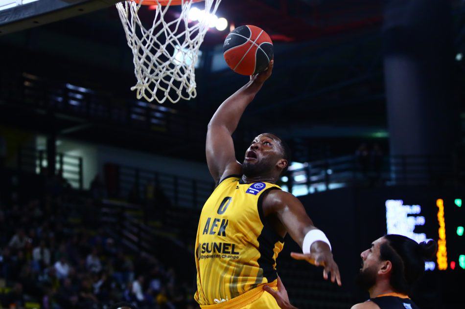 «Πάτησε» (ξανά) τον Προμηθέα η ΑΕΚ – Έκανε πάρτι πριν την Τόφας!