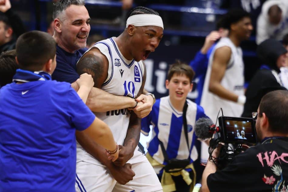 Το buzzer-beater του Έντλερ-Ντέιβις που χάρισε τη νίκη επί του Παναθηναϊκού (VIDEO)