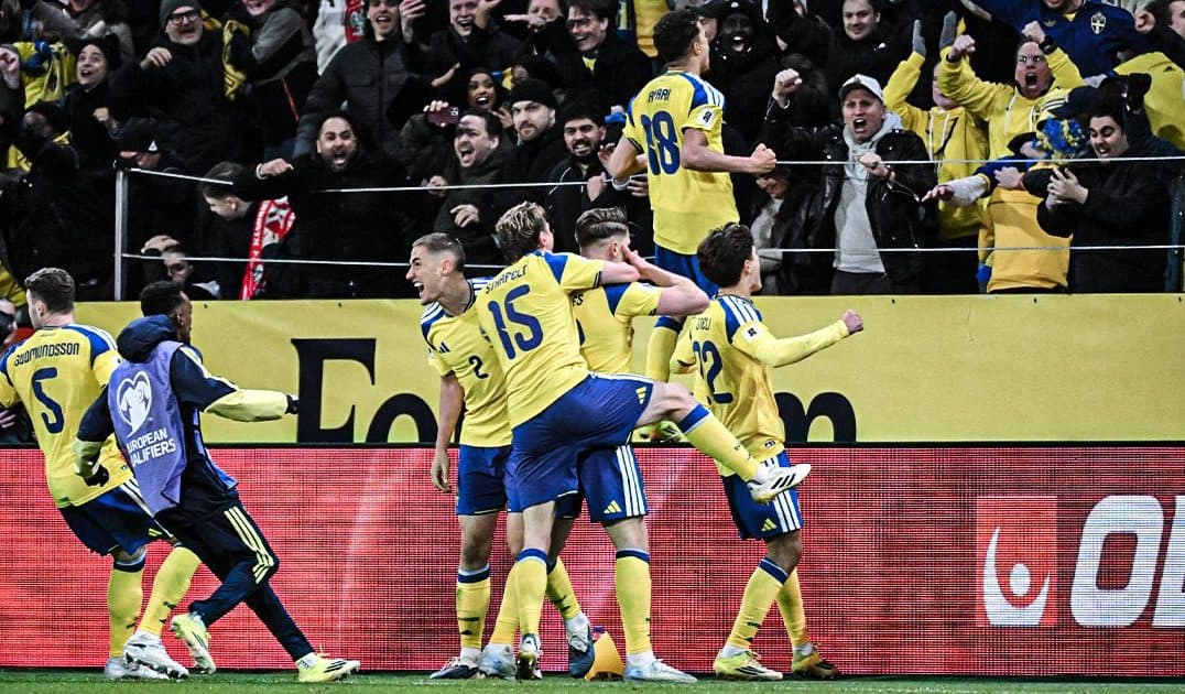 Η Σουηδία πήρε την υπερματσάρα, επικράτησε 3-2 της Πολωνίας και έρχεται στο Παγκόσμιο!