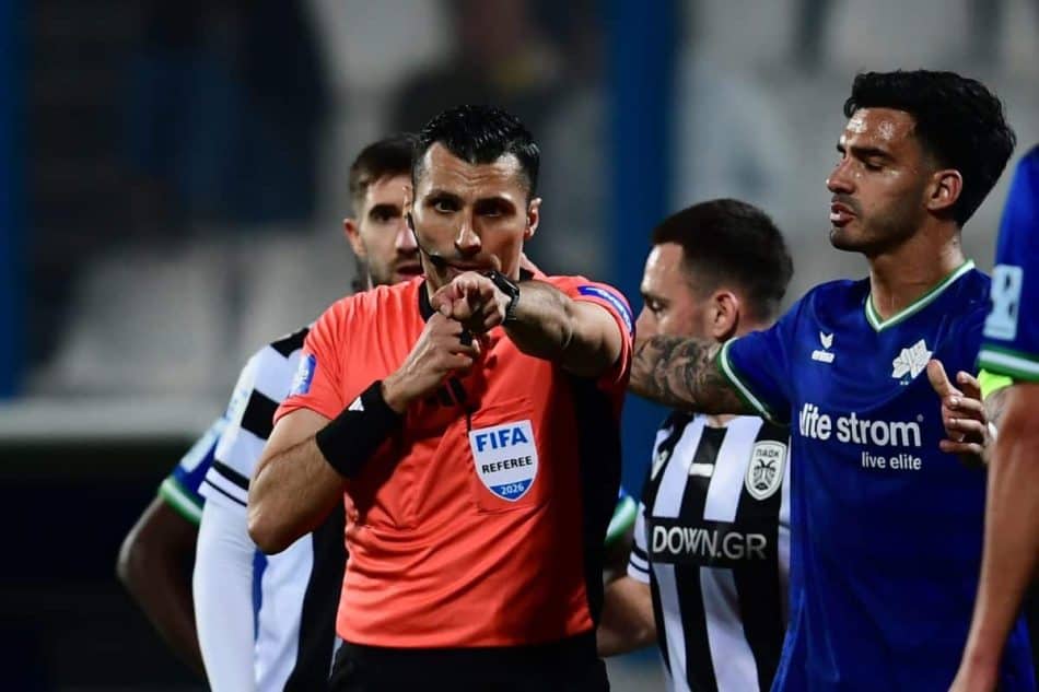 Θέατρο του παραλόγου!