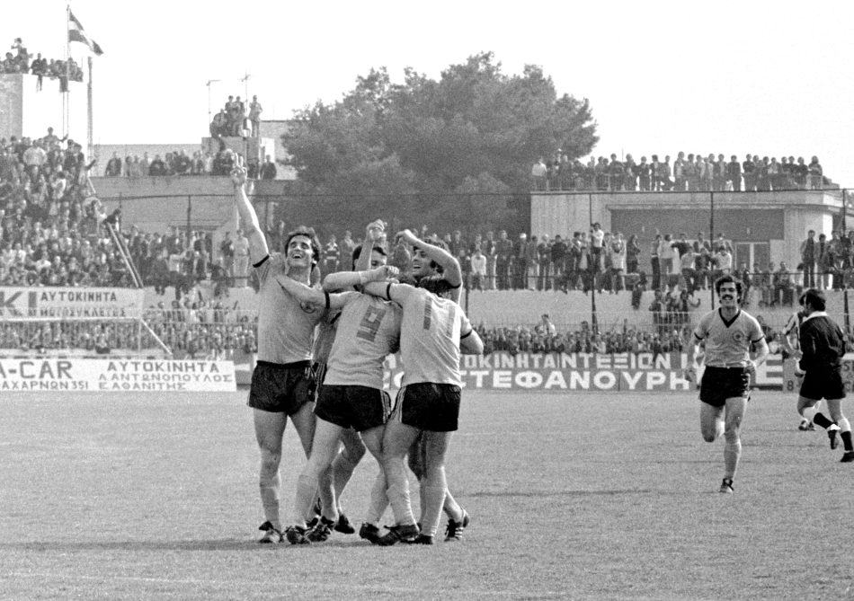 Σαν σήμερα το 1977: Η ΑΕΚ νίκησε τον Ολυμπιακό πριν από την σπουδαία μάχη με την QPR!