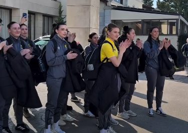 ΑΕΚ: Ψυχολογική «ντόπα» από τον κόσμο πριν τον ημιτελικό με τον ΠΑΟΚ (VIDEO)