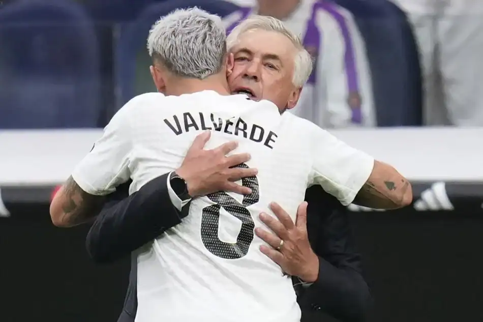 Αντσελότι προς Βαλβέρδε μετά το χατ τρικ κόντρα στην Μάντσεστερ Σίτι: «Κρίμα που δεν έχεις Βραζιλιάνικο διαβατήριο»