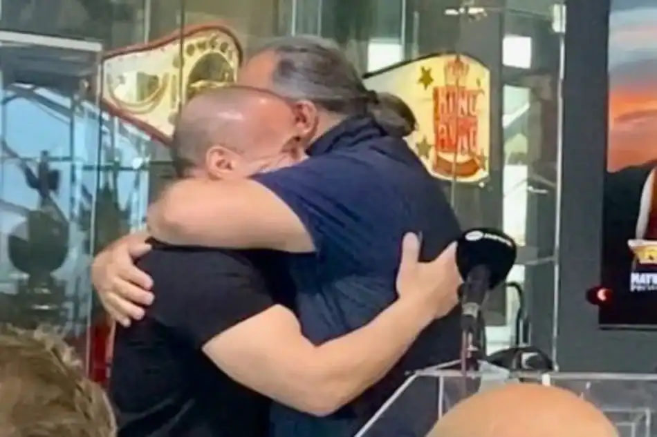 Τρομερή ατάκα Ηλιόπουλου στον Ζαμπίδη: «Στα πληρώνω εγώ»
